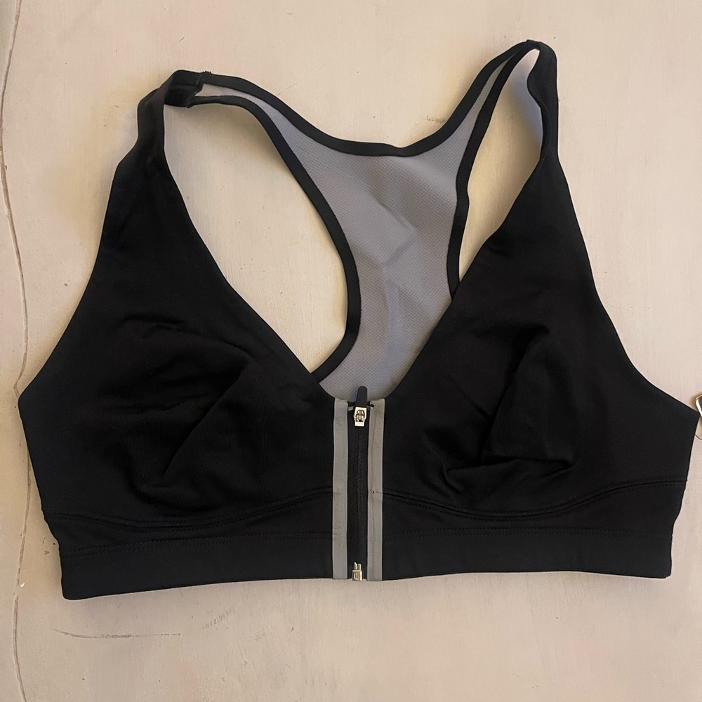 Victoria’s Secret VSX Sports Bra 2000’s